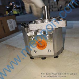 CBN-E32 500018 GEAR PUMP 803004032 803092152 LW300FN, LW300FV, LW330FN, LW330FV, LW300M, LW350FV, LW260FV, LW300E, XC936, XC938